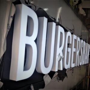 שלטי תלת מימד