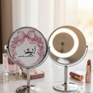 מראת איפור עומדת